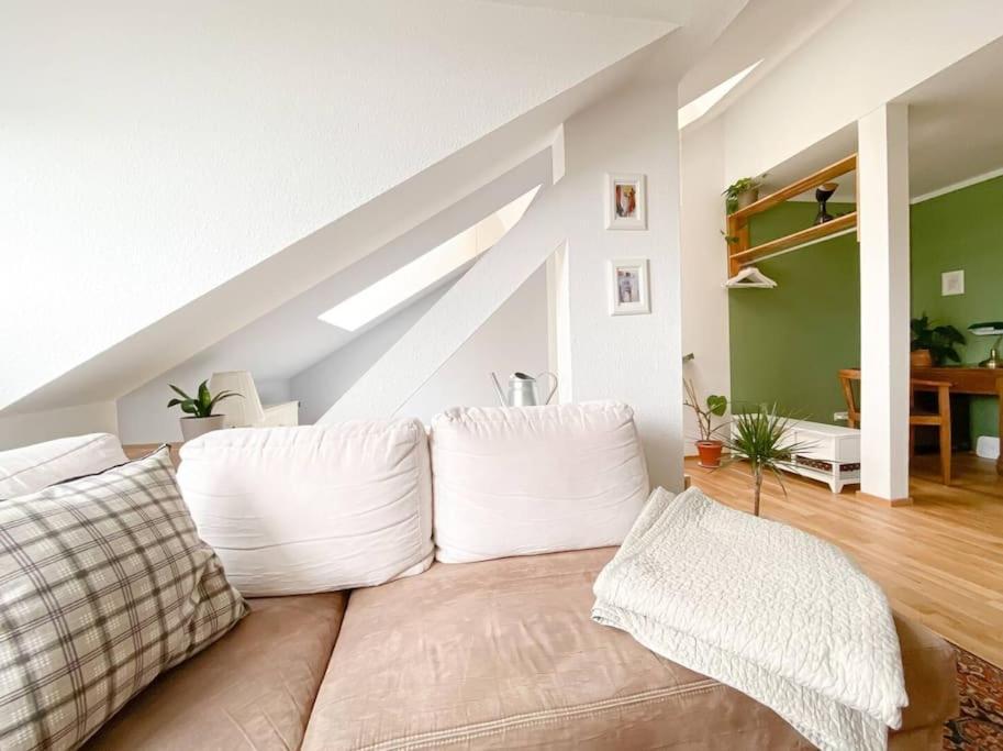 Schoene Ferienwohnung Mit Blick Ueber Stadtwald 莱比锡 外观 照片